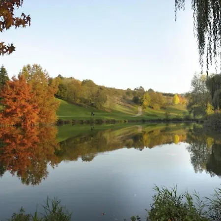 Apartment La Longere T3 - Au Golf De - Parking - Wifi - 4 Pers Belleme